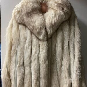 Elegant Cream Fur Coat